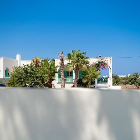 Kamari Beach Houses With Balcony And Garden 외부 사진
