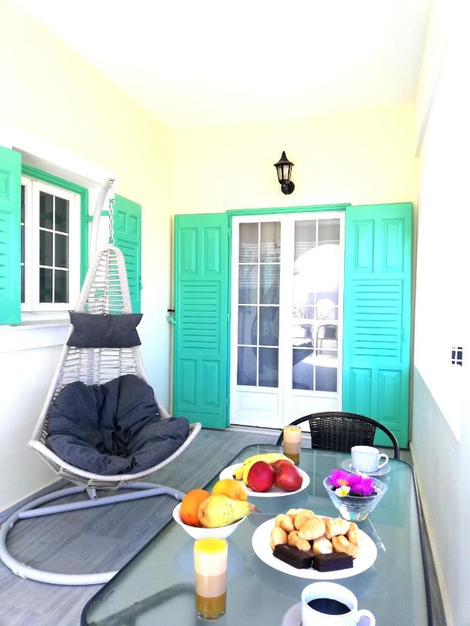Kamari Beach Houses With Balcony And Garden 외부 사진